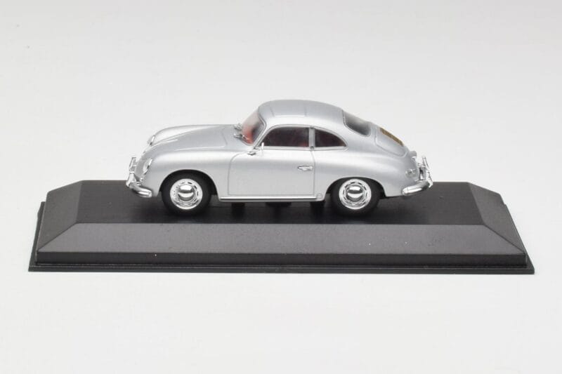 Porsche 356B Coupe Silber Minichamps 1:43 400064321 Metall