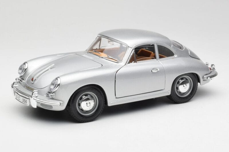 Porsche 356B Silber & Braunes Interieur Bburago 1:18 3021-M2 Metall
