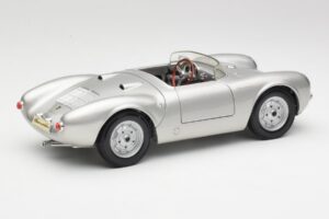 Porsche 550 A Spyder Silber Maisto 1:18 50314 Metall – Bild 3 von 8