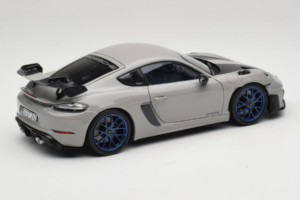 Porsche 718 Cayman 982 GT4 RS Weissach Package Chalk Norev 1:18 187253 Metall – Bild 2 von 8