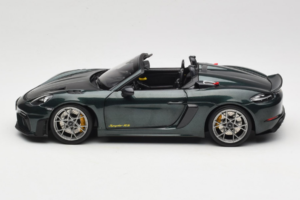 Porsche 718 Spyder RS Weissach Pack Forest Green Norev 1:18 187272 Metall – Bild 4 von 8