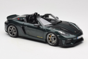 Porsche 718 Spyder RS Weissach Pack Forest Green Norev 1:18 187272 Metall – Bild 6 von 8