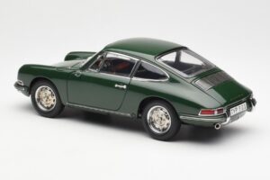 Porsche 901 Grün CMC 1:18 M-067B Metall – Bild 5 von 6