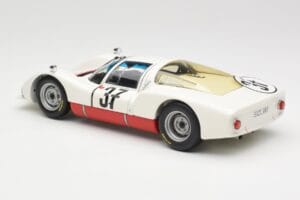 Porsche 906 K #37 V. Elford / B. Pon Porsche System 24 Hours of Le Mans 1967 Minichamps 1:18 100676137 Metall – Bild 7 von 8