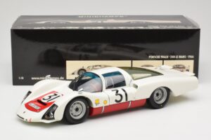 Porsche 906 LH #31 H. Herrmann / H. Linge Porsche System Engineering 24 Hours of Le Mans 1966 Minichamps 1:18 100666131 Metal – Bild 8 von 8