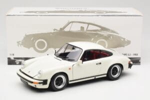 Porsche 911 930 Carrera 3.2 Grand Prix White Minichamps 1:18 100063024 Metall – Bild 8 von 8
