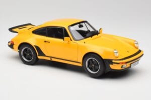 Porsche 911 930 Turbo 3.0 Gelb Norev 1:18 187579 Metall – Bild 6 von 8