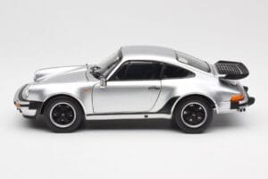 Porsche 911 930 Turbo 3.3 Silber Norev 1:18 187574 Metall – Bild 4 von 8