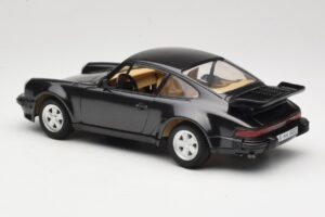 Porsche 911 930 Turbo Grün Tonka 1:18 1677 Metall – Bild 7 von 8