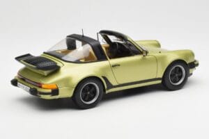 Porsche 911 930 Turbo Targa Grün Metallic Norev 1:18 187526 Metall – Bild 4 von 10