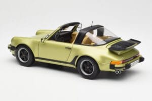 Porsche 911 930 Turbo Targa Grün Metallic Norev 1:18 187526 Metall – Bild 9 von 10