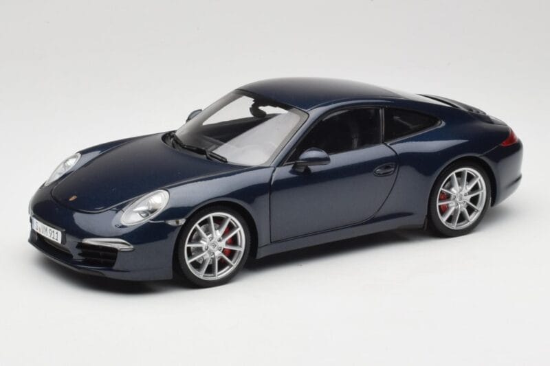 Porsche 911 991 Carrera S Blue Metallic Minichamps 1:18 WAP0210200C Metall