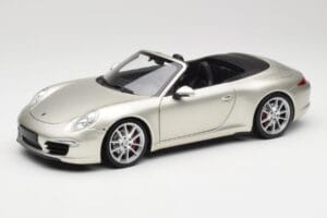 Porsche 911 991 Carrera S Cabriolet GT Silber Metallic Minichamps 1:18 100061030 Metall