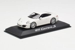 Porsche 911 991 Carrera S Weiss IAA Frankfurt 2011 Minichamps 1:43 WAX20100090 Metall – Bild 2 von 5