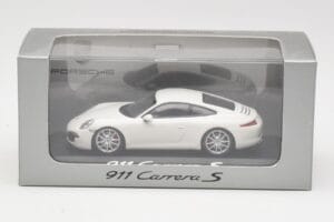 Porsche 911 991 Carrera S Weiss IAA Frankfurt 2011 Minichamps 1:43 WAX20100090 Metall – Bild 5 von 5