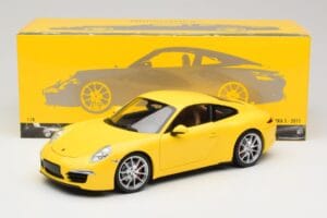 Porsche 911 991 Carrera S Racing Yellow Minichamps 1:18 100061021 Metall – Bild 8 von 8