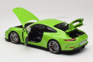 Porsche 911 991 GT3 Grün Shmee150 Minichamps 1:18 110067025 Metall – Bild 5 von 8