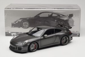 Porsche 911 991 GT3 Grey Metallic Minichamps 1:18 110062720 Metall – Bild 8 von 8