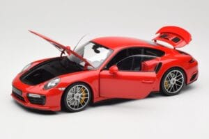 Porsche 911 991 Turbo S Guards Red Minichamps 1:18 110067122 Metall – Bild 2 von 8