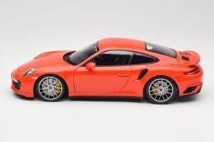 Porsche 911 991 Turbo S Lava Orange Minichamps 1:18 110067120 Metall – Bild 4 von 8