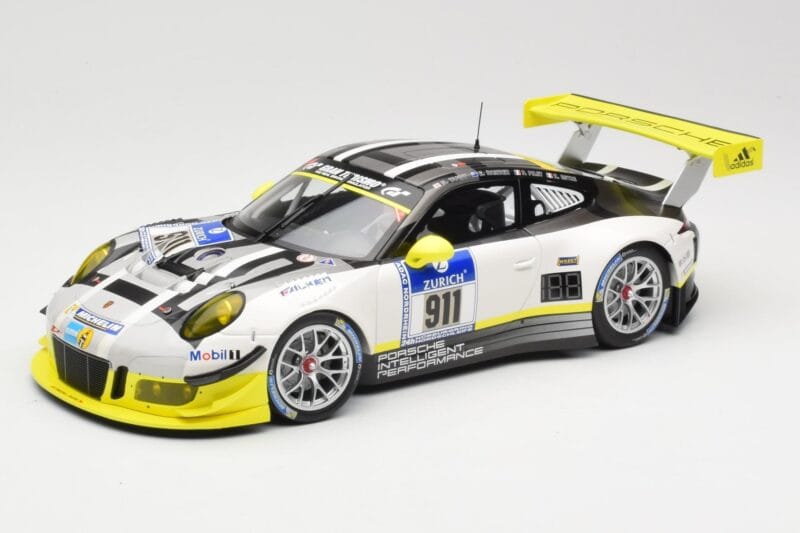 Porsche 911 991.1 GT3 R #911 Manthey Racing N. Tandy / E. Bamber 24h Nürburgring 2016 Minichamps 1:18 155166911 Metall