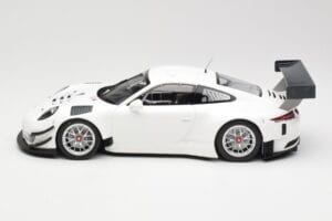 Porsche 911 991.1 GT3 R Weiss Mit Silberfelgen Minichamps 1:18 153166000 Metall – Bild 3 von 6