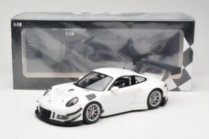 Porsche 911 991.1 GT3 R Weiss Mit Silberfelgen Minichamps 1:18 153166000 Metall – Bild 6 von 6