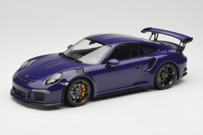 Porsche 911 991.1 GT3 RS Ultraviolet Minichamps 1:18 155066221 Metall
