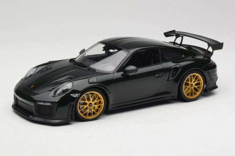Porsche 911 991.2 GT2 RS Grün Weissach Package Goldene Felgen Minichamps 1:18 155068306 Metall
