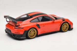 Porsche 911 991.2 GT2 RS Orange Weissach Package Goldene Felgen Minichamps 1:18 155068305 Metall – Bild 2 von 6