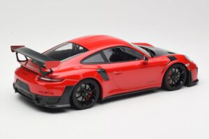 Porsche 911 GT2 RS 991.2 Rot Schwarze Felgen Minichamps 1:18 155068307 Metall – Bild 2 von 6