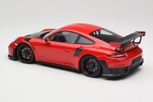 Porsche 911 GT2 RS 991.2 Rot Schwarze Felgen Minichamps 1:18 155968307 Metall – Bild 5 von 6