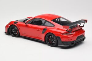 Porsche 911 GT2 RS 991.2 Rot Schwarze Felgen Minichamps 1:18 155068307 Metall – Bild 5 von 6