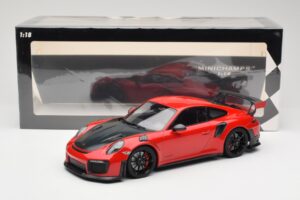 Porsche 911 GT2 RS 991.2 Rot Schwarze Felgen Minichamps 1:18 155068307 Metall – Bild 6 von 6