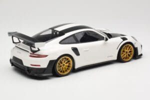 Porsche 911 991.2 GT2 RS Weissach Package Weiss Mit Goldfelgen Minichamps 1:18 153068308 Metall – Bild 2 von 6