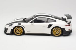 Porsche 911 991.2 GT2 RS Weissach Package Weiss Mit Goldfelgen Minichamps 1:18 153068308 Metall – Bild 3 von 6