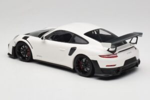 Porsche 911 991.2 GT2 RS Weiss Minichamps 1:18 155068301 Metall – Bild 5 von 6