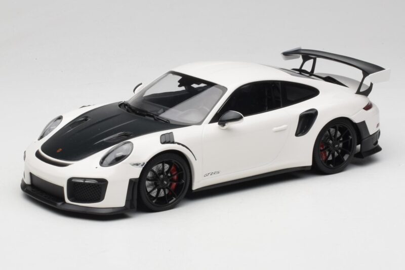Porsche 911 991.2 GT2 RS Weiss Minichamps 1:18 155068301 Metall