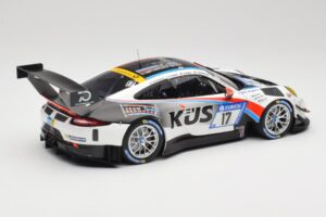 Porsche 911 991.2 GT3 R #17 Kues Team 75 Bernhard M. Christensen / K. Cairoli 24 Hours of Nurburgring 2018 Minichamps 1:18 15 – Bild 2 von 6