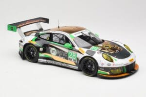Porsche 911 991.2 GT3 R #28 Alegra Motorsports D. de Quesada / M. Morad Class Winners 24 Hours of Daytona 2017 Minichamps 1:1 – Bild 4 von 6