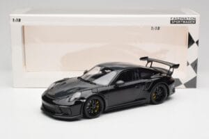 Porsche 911 991.2 GT3 RS Weissach Package Schwarz & Schwarze Räder Minichamps 1:18 153068228 Metall – Bild 6 von 6