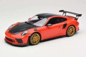 Porsche 911 991.2 GT3 RS Weissach Package Lava Orange Goldene Magnesium Felgen Minichamps 1:18 153068227 Metall