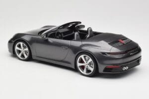 Porsche 911 992 Carrera 4S Cabriolet Agate Grey Metallic Minichamps 1:18 155067336 Metall – Bild 5 von 6