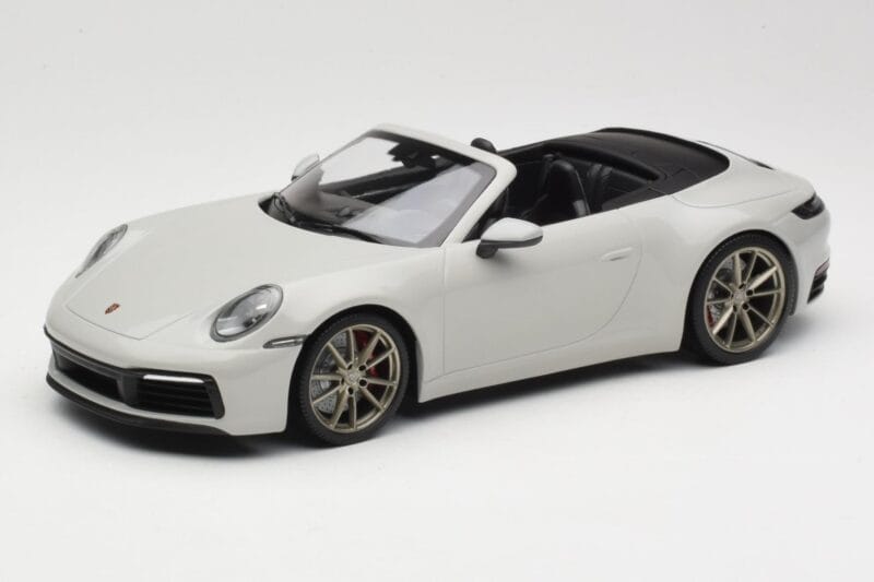 Porsche 911 992 Carrera 4S Cabriolet Grau Minichamps 1:18 155067335 Metall