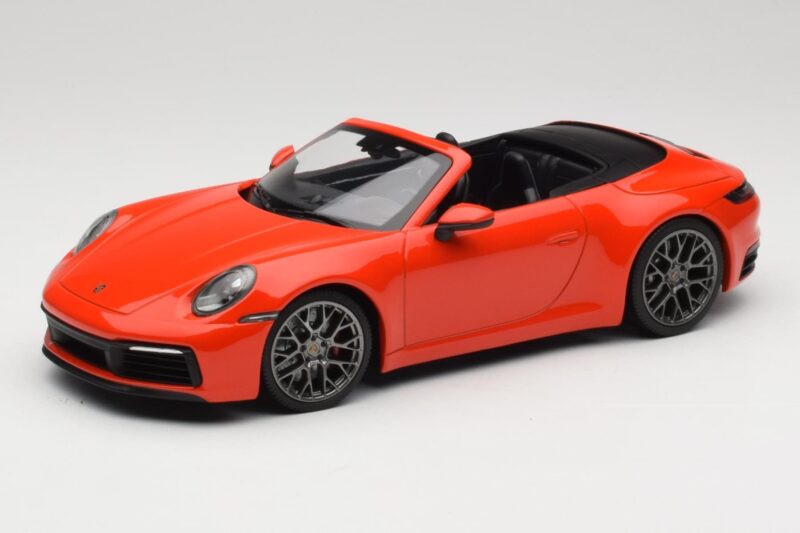 Porsche 911 992 Carrera 4S Cabriolet Orange Minichamps 1:18 155067334 Metall