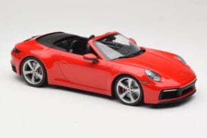 Porsche 911 992 Carrera 4S Cabriolet Rot Minichamps 1:18 155067331 Metall – Bild 4 von 6