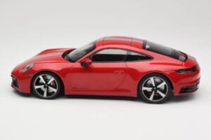 Porsche 911 992 Carrera 4S Carmine Red Minichamps 1:18 155067326 Metall – Bild 3 von 6