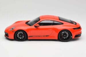 Porsche 911 992 Carrera 4S Lava Orange Minichamps 1:18 155067327 Metall – Bild 3 von 6