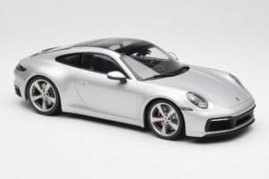 Porsche 911 992 Carrera 4S Silber Minichamps 1:18 155067322 Metall – Bild 4 von 6