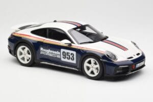 Porsche 911 992 Dakar Rough Roads Norev 1:18 187240 Metall – Bild 7 von 9
